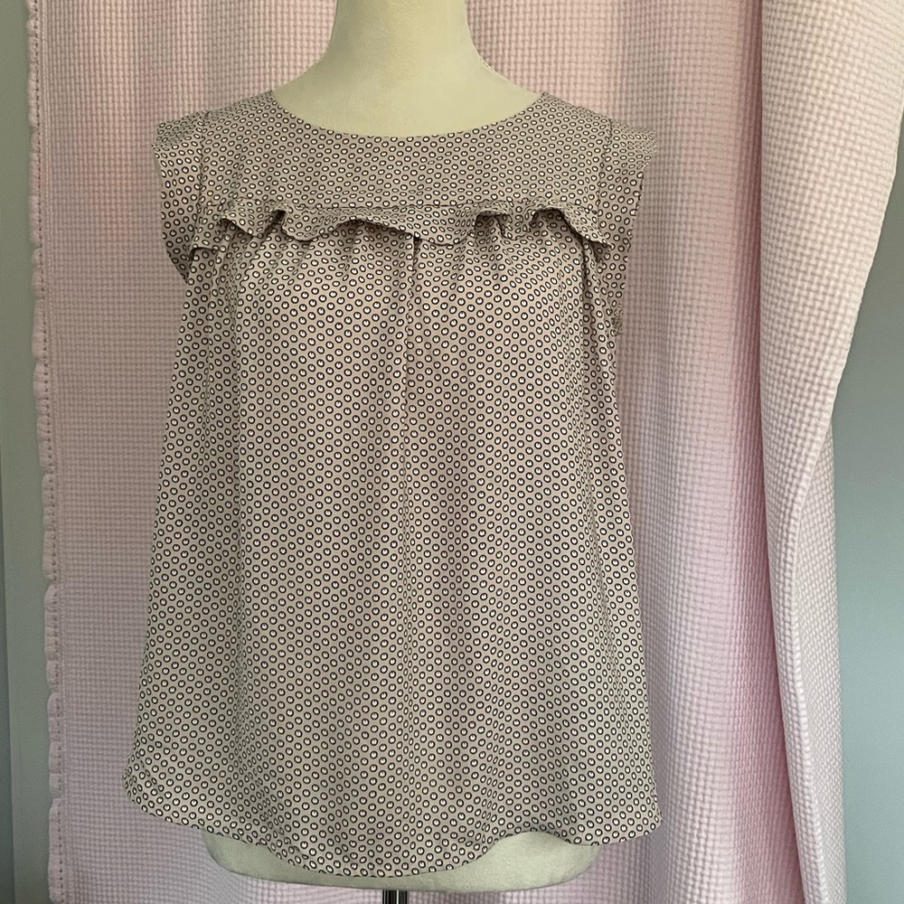 LOFT Light pink sleeveless blouse with black and white polka dots. Size S.